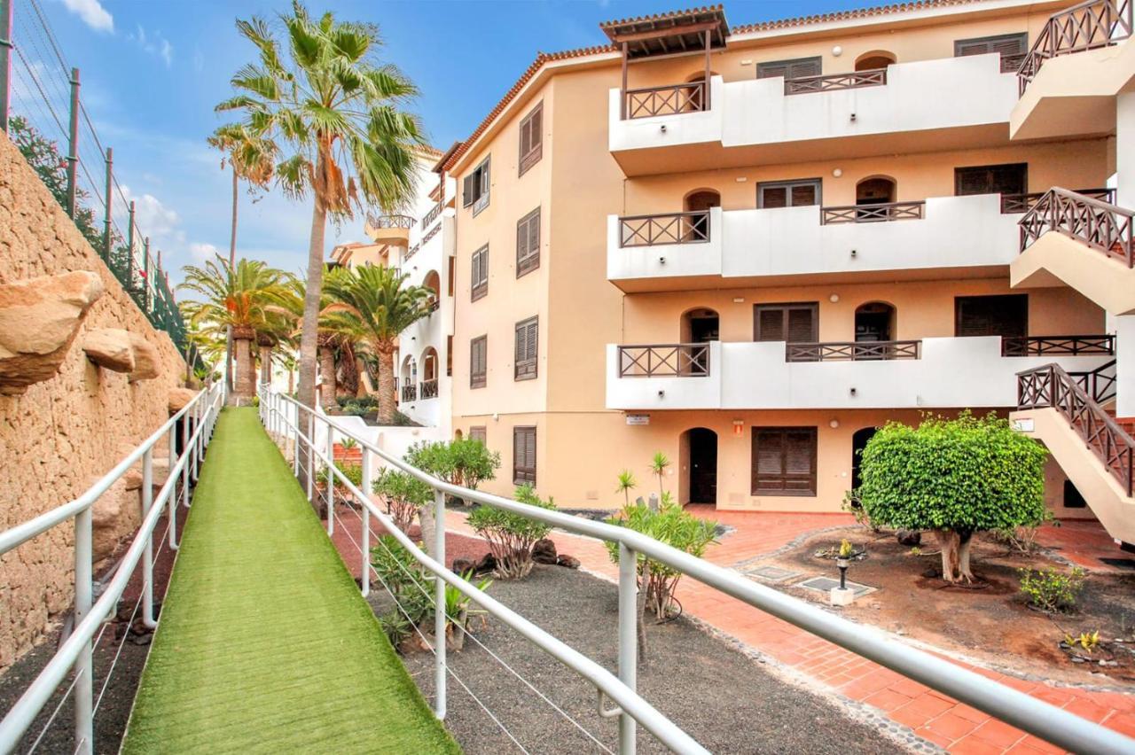 Apartment In Albatros Complex "Albaroa" سان ميغيل ذي أبونا المظهر الخارجي الصورة